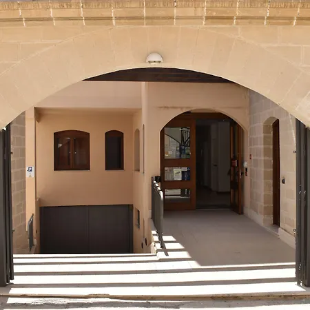 Il Portico Hotel 3*